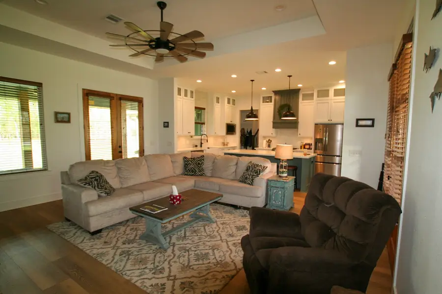 455 E Walton Road, Lumberton, TX 77657 - #2