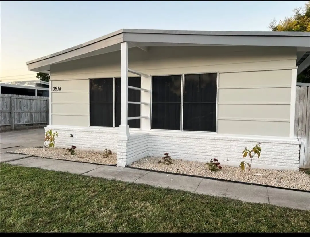 3914 Lincoln Street, Corpus Christi, TX 78415 - Image #1