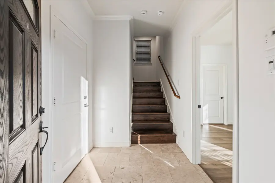 933 W 24th Street #A, Houston, TX 77008 - Image #3