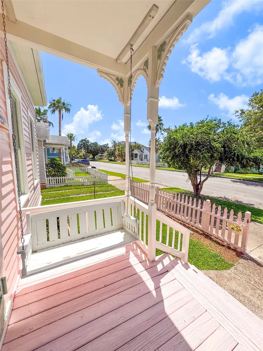 1316 Winnie Street, Galveston, TX 77550 - #3