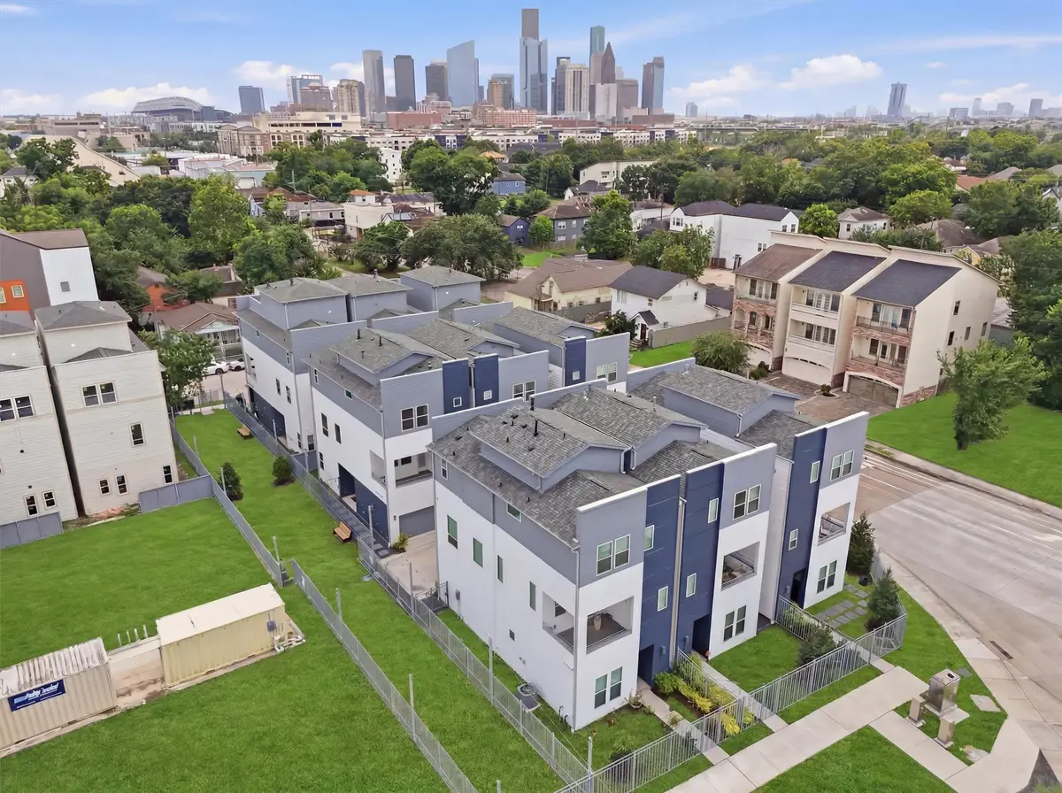 1804 Elysian Street, Houston, TX 77026 - #1