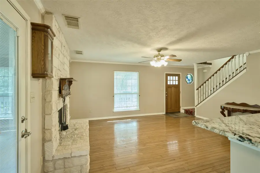 10289 Crescent Drive, Montgomery, TX 77316 - Image #3