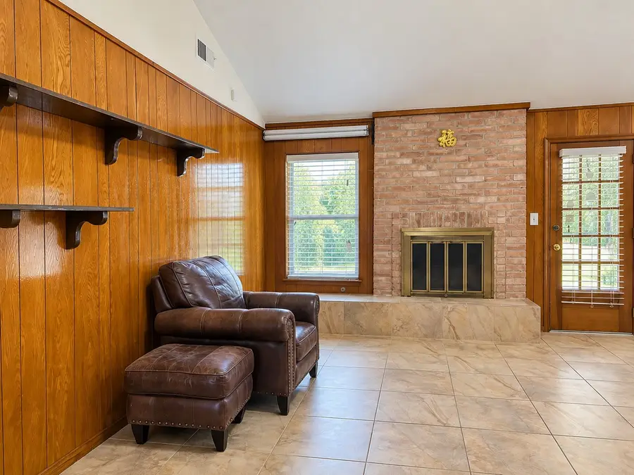 8831 Hendon Ln, Houston, TX 77036 - #3