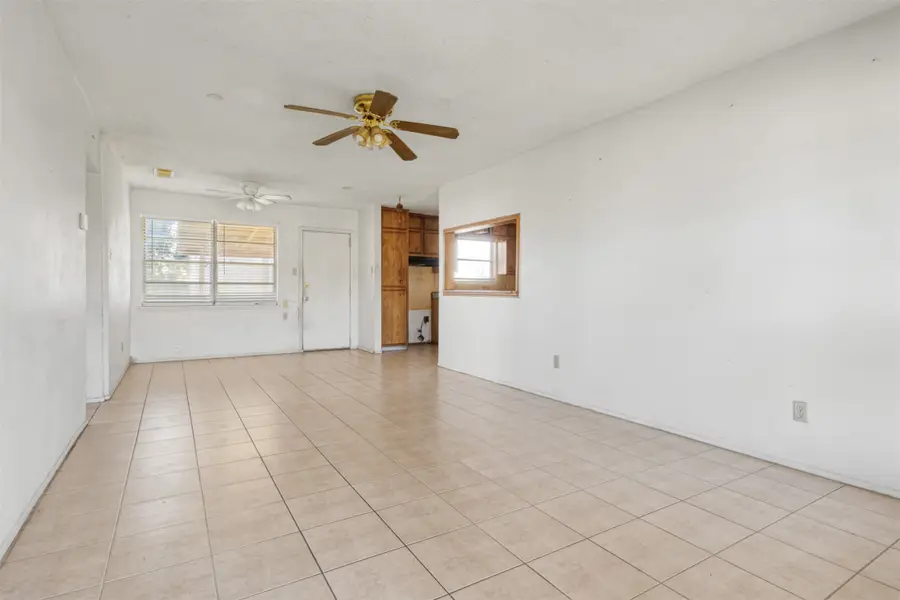 2909 N 14th Avenue Avenue N, Texas City, TX 77590-5107 - Image #2