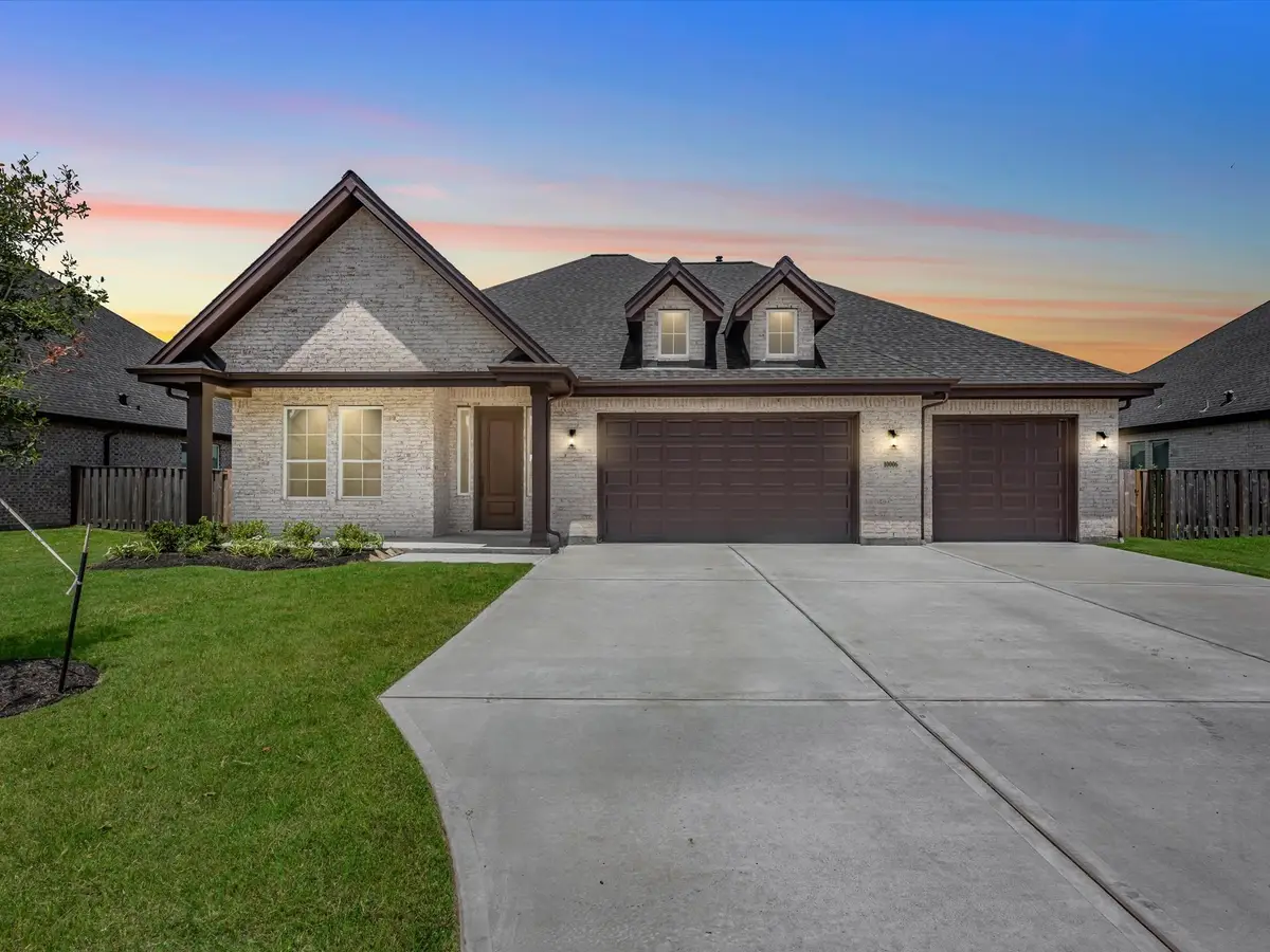 10006 Goliad Drive, Monterey Belvieu, TX 77523 - #1