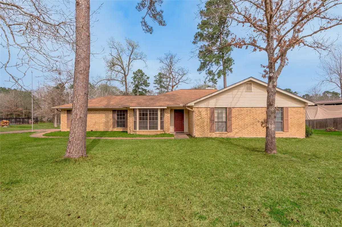 52 Briar Meadow Street, Huntsville, TX 77320 - #1