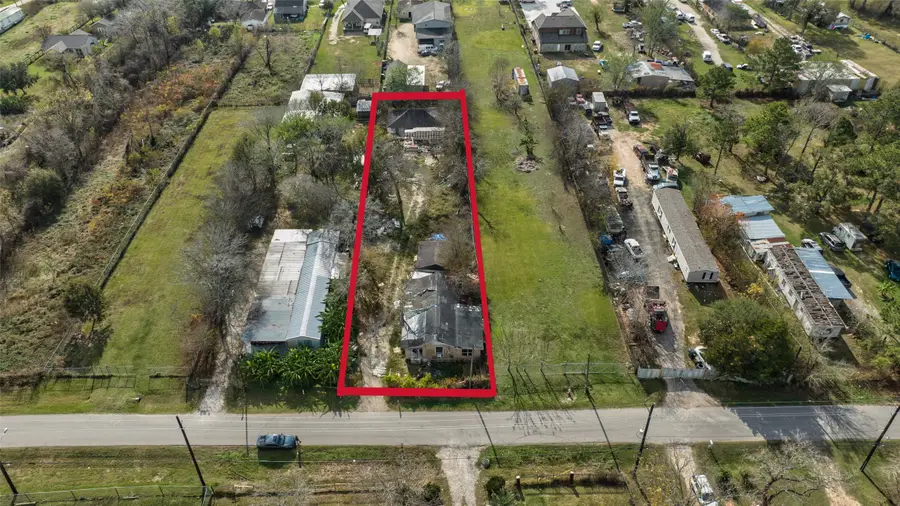 722 N Pine Road, Arcola, TX 77583 - Image #2