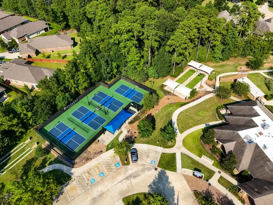 327 N Turks Cap Trail, Montgomery, TX 77316 - Image #2