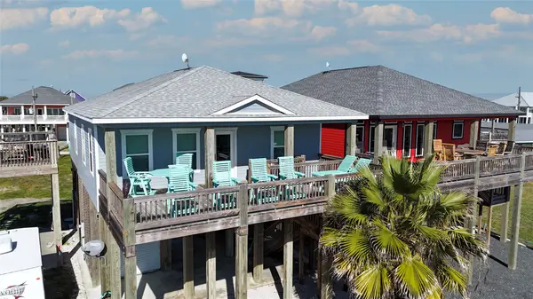1815 Redfish Lane, Crystal Beach, TX 77650