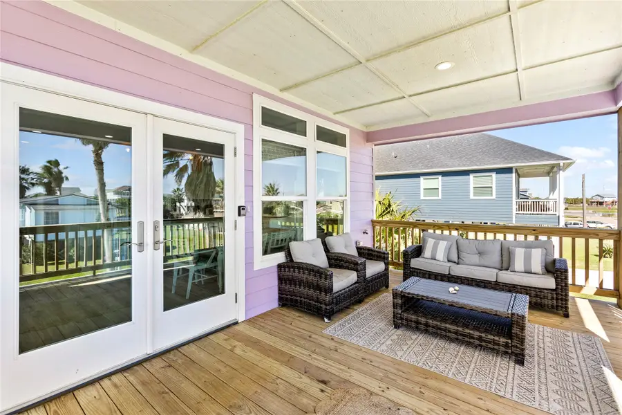 4028 Surf Drive, Galveston, TX 77554 - #2