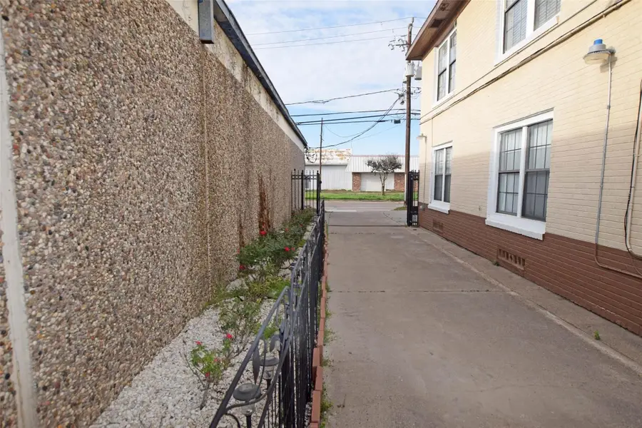 7312 Lawndale Street #4, Houston, TX 77012 - #2