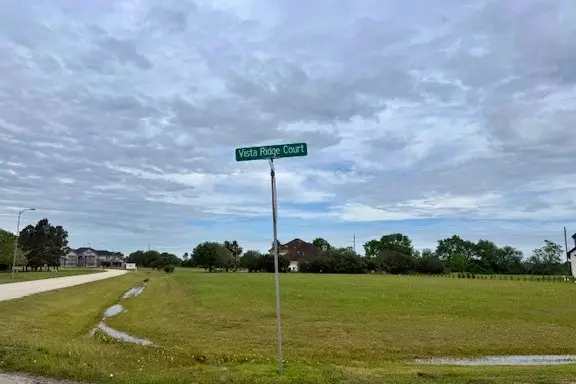 6211 Vista Ridge Court, Richmond, TX 77469 - #2