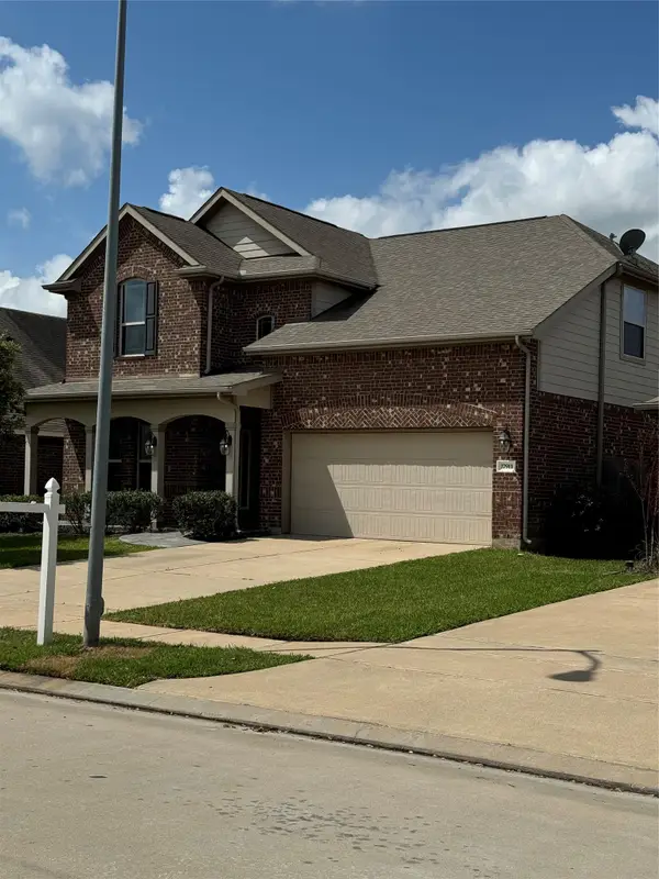 17911 Shadow Oak Drive, Cypress, TX 77429