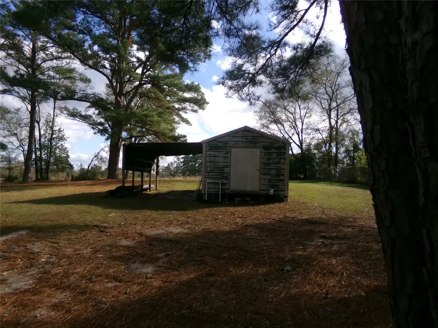 24 Fishermans Trail, Huntsville, TX 77320 - Image #3