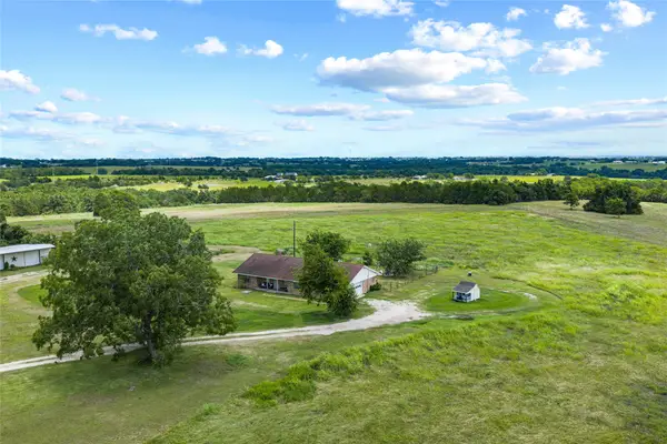 2623 Salem Road, Brenham, TX 77833