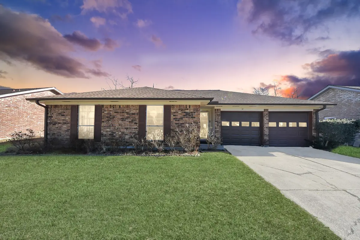 5316 Lorraine Drive, Baytown, TX 77521 - #1