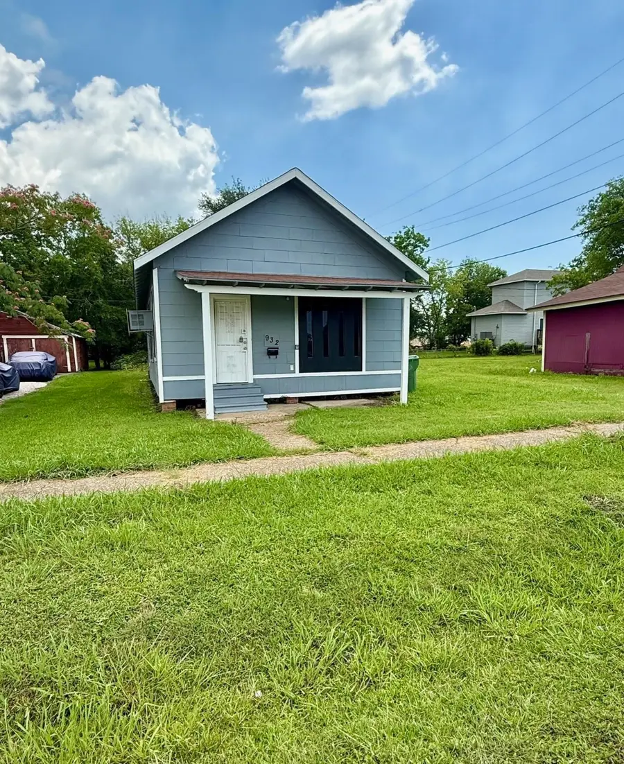 932 Dallas, Port Arthur, TX 77640 - Image #2