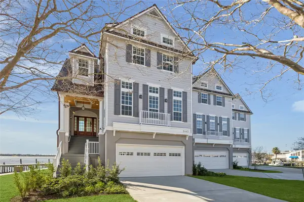 2443 Lakewood Pointe, Seabrook, TX 77586