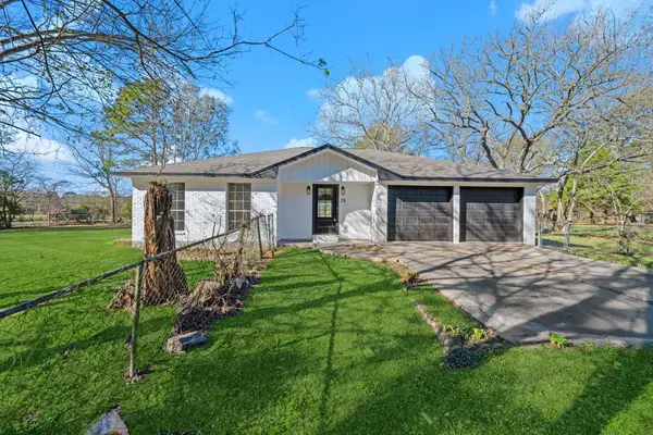 29 County Road 4011, Dayton, TX 77535