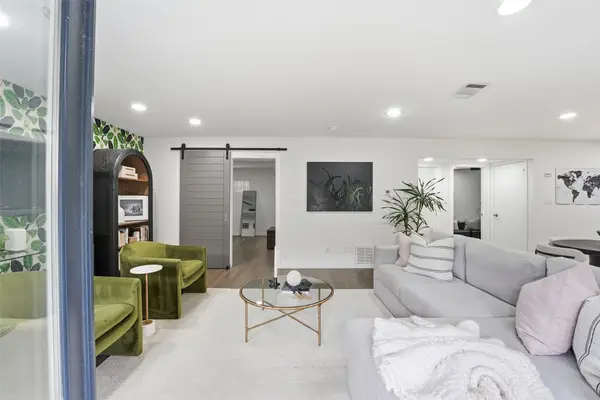 1410 Hyde Park Boulevard #110, Houston, TX 77006