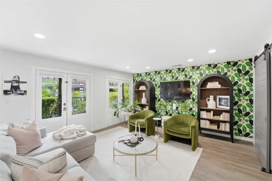 1410 Hyde Park Boulevard #110, Houston, TX 77006 - #2