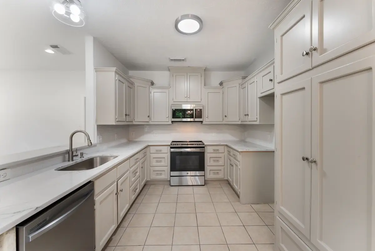 92 Tupelo Lane, Conroe, TX 77304 - #1