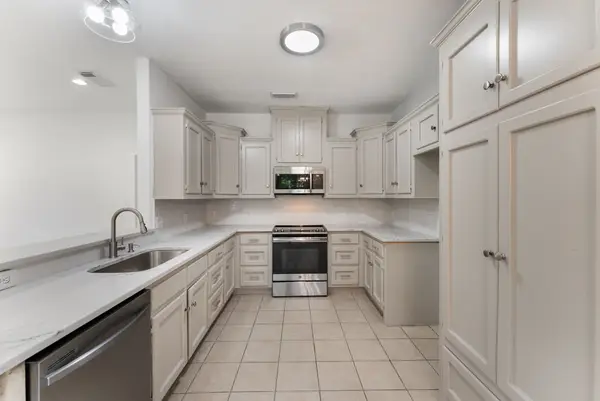 92 Tupelo Lane, Conroe, TX 77304