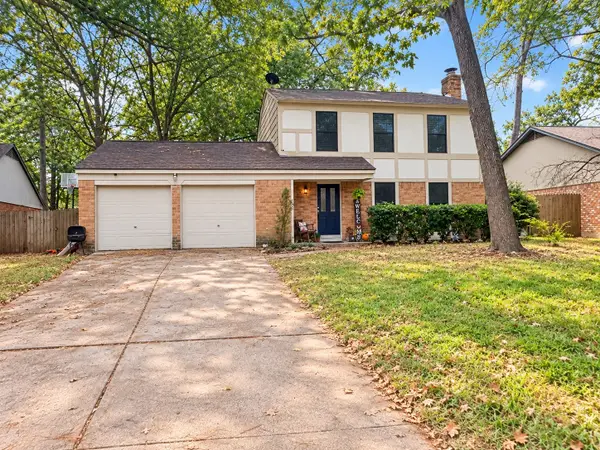 2922 Birch Creek Drive, Kingwood, TX 77339