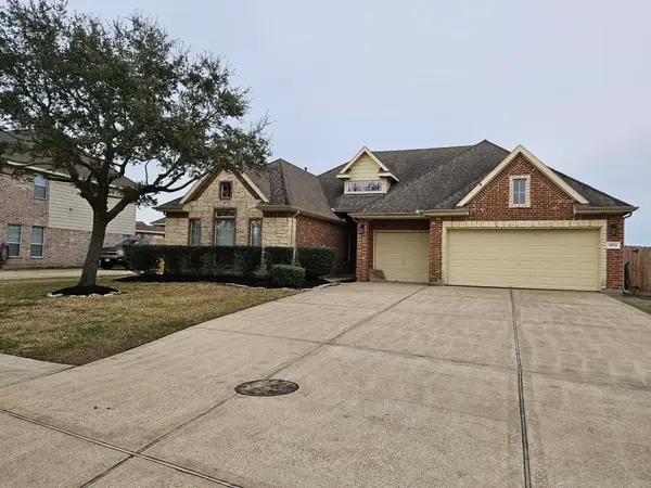 8614 Briar Oaks Lane, Baytown, UT 77523