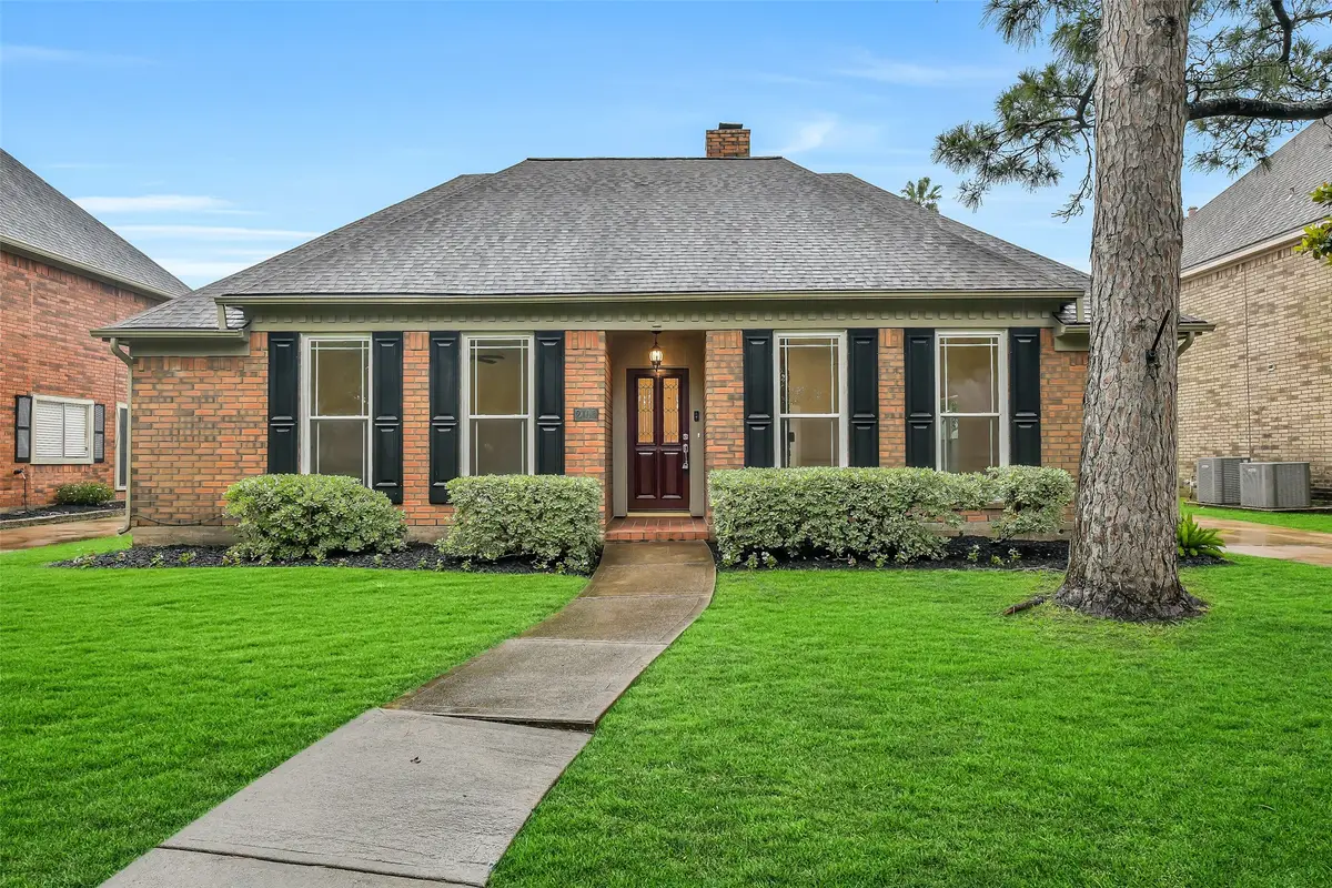 2105 Winged Foot Drive, League City, TX 77573 - #1