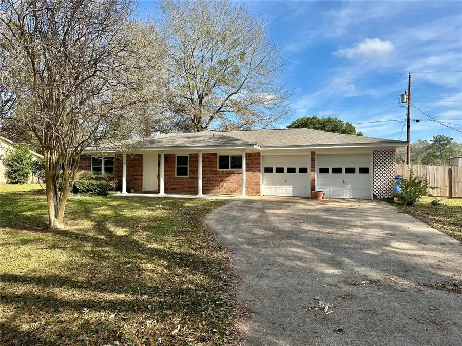 113 Carriage Lane, Silsbee, TX 77656 - Image #2