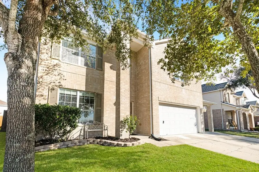 4107 Twin Lakes Trl, Pearland, TX 77584 - Image #3