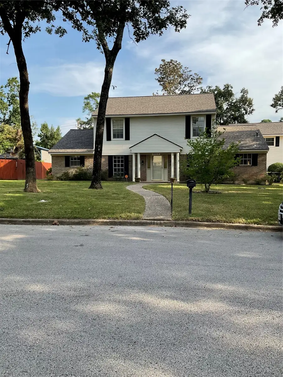 3113 Wilson Road, Conroe, TX 77304 - Image #3