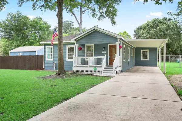 6910 Cayton Street, Houston, TX 77061