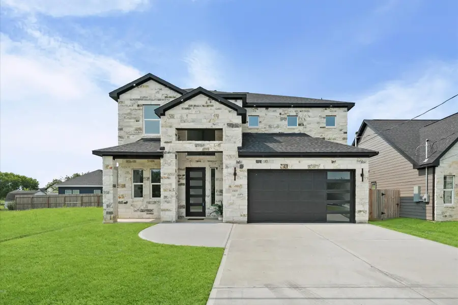11625 N D Street, La Porte, TX 77571 - #2
