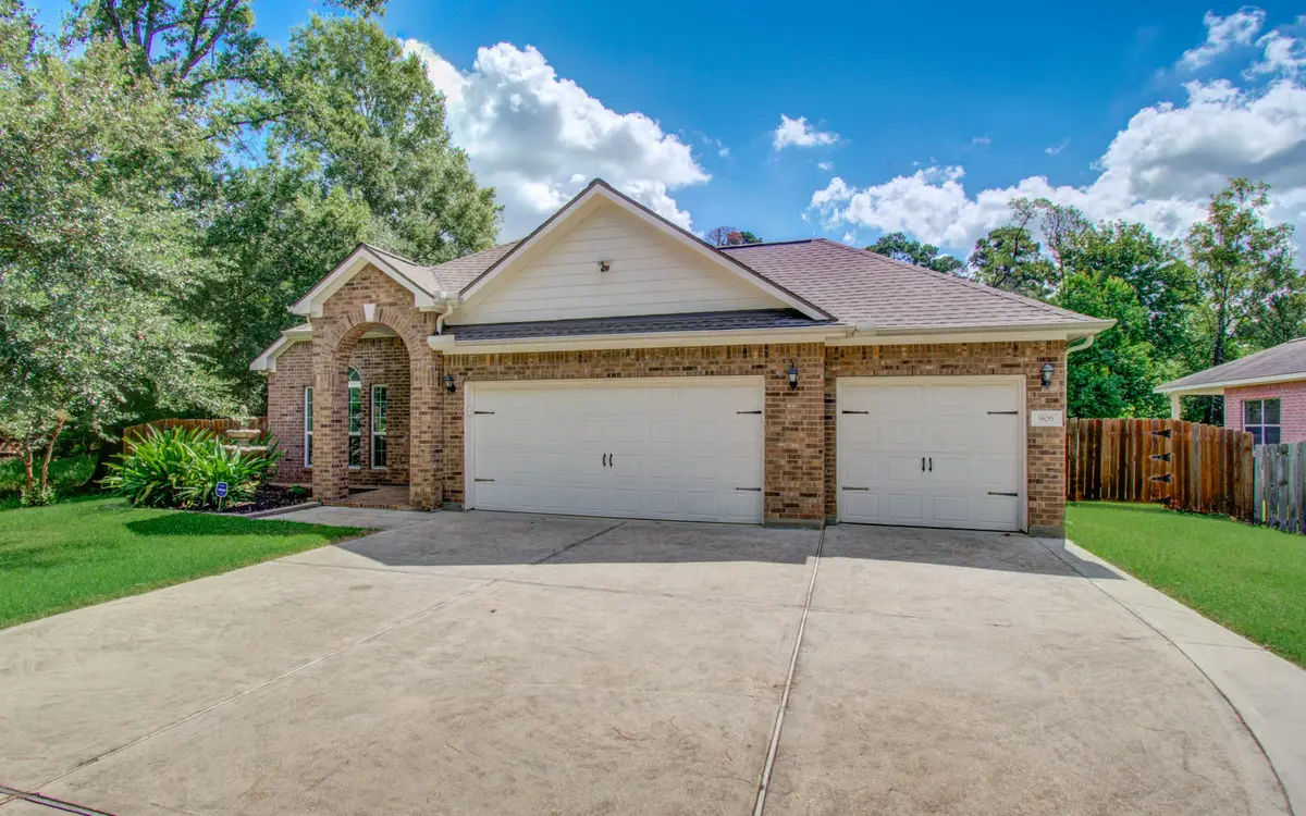 906 Wiley Drive, Magnolia, TX 77354 - Image #1