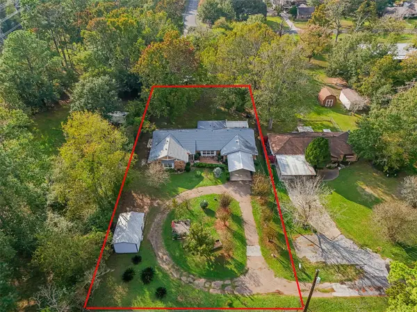 3423 Gail Road, Baytown, TX 77521