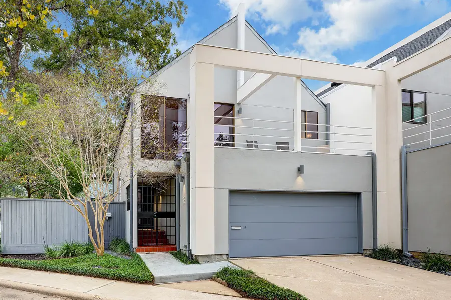 16 Boulevard Green, Bellaire, TX 77401 - Image #2