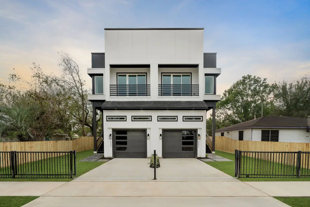 4931 Rue Street, Houston, TX 77033 - #1