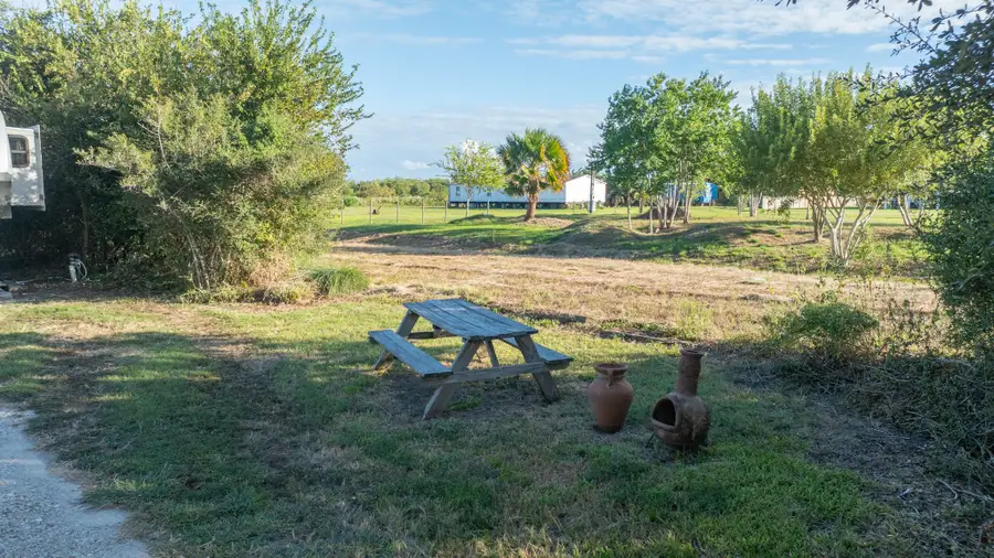 451 12th Street, San Leon, TX 77539 - Image #2