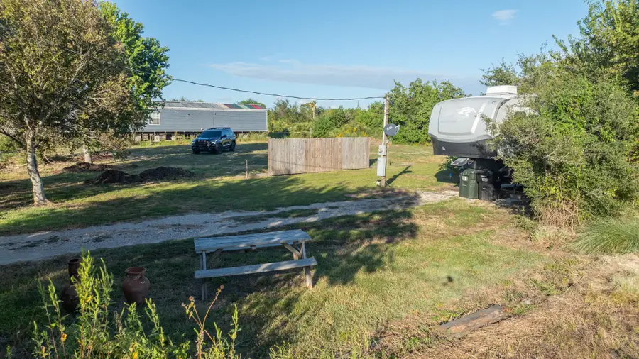 451 12th Street, San Leon, TX 77539 - Image #3