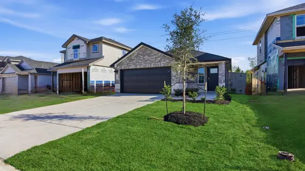 3421 Horseshoe Trail Lane, League City, TX 77511