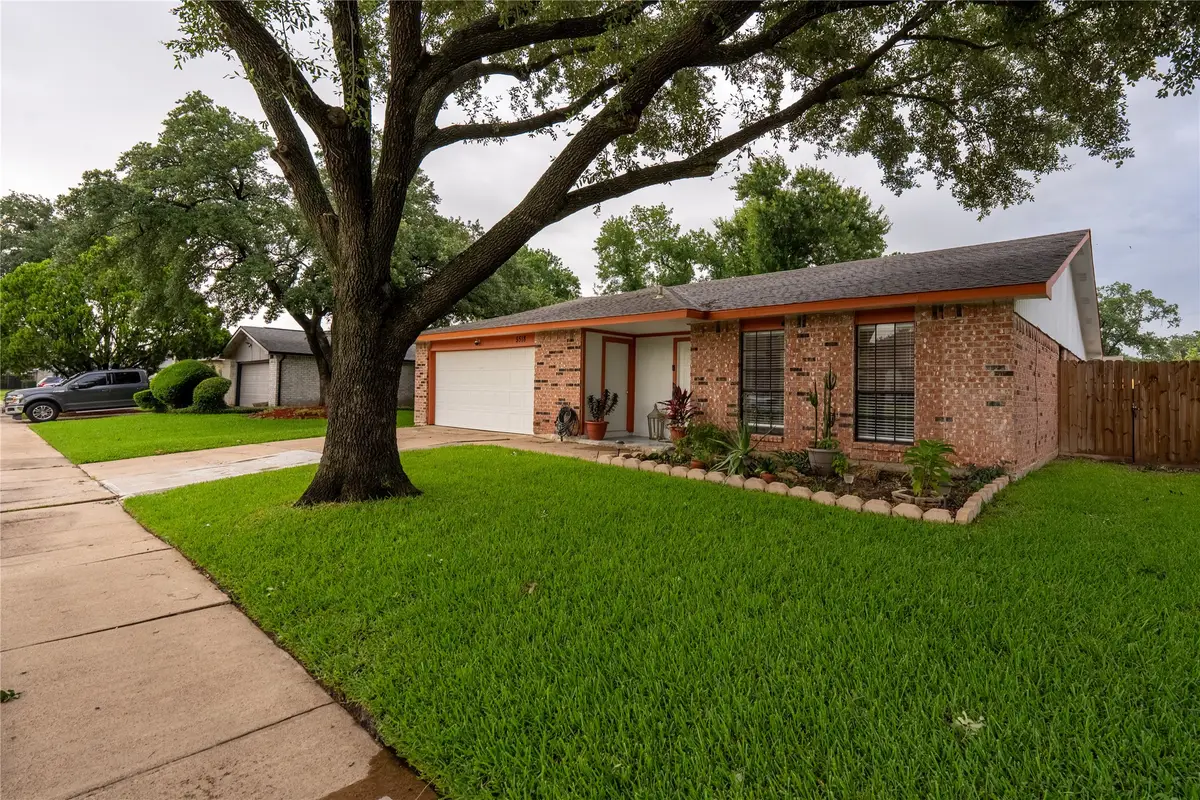 5518 Lerwick Dr, Houston, TX 77084 - #1