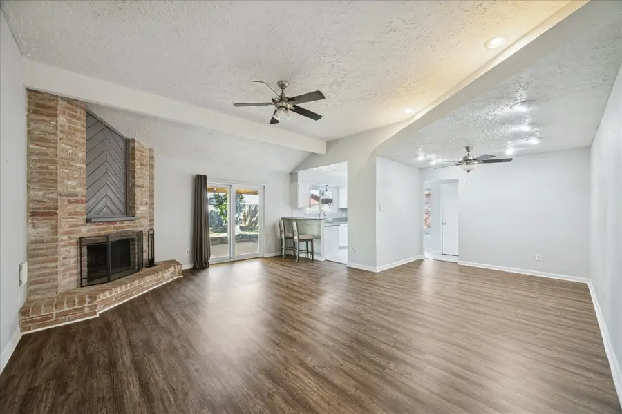 439 Reseda Drive, Webster, TX 77598 - Image #2