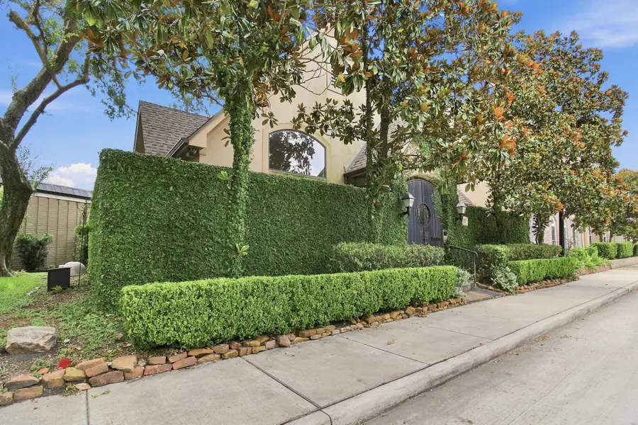 4057 Breakwood Drive, Houston, TX 77025 - #2