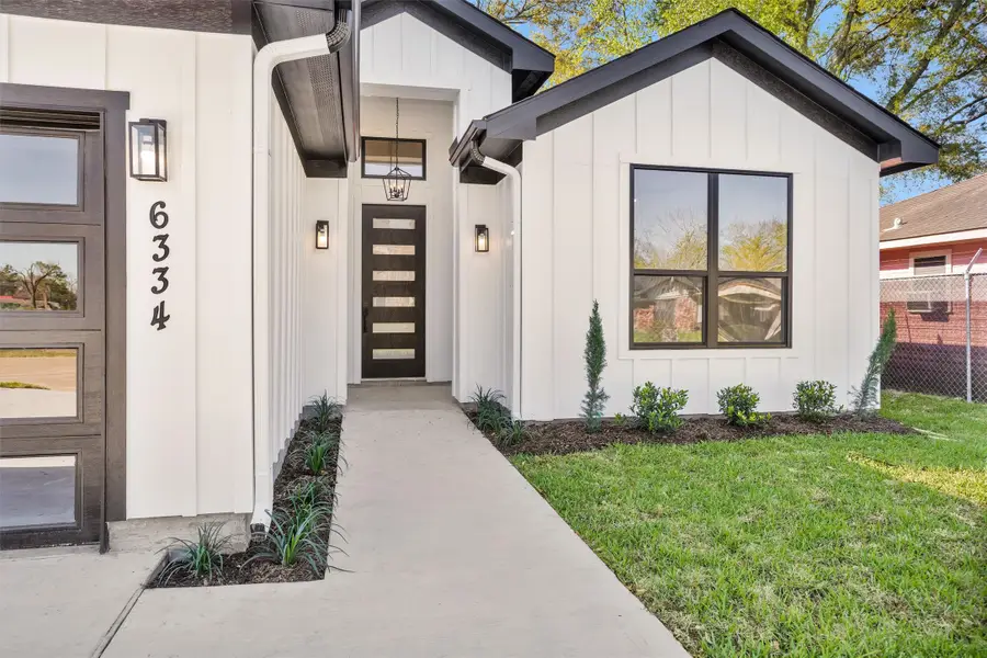 6334 Roughlock Street, Houston, TX 77016 - #3