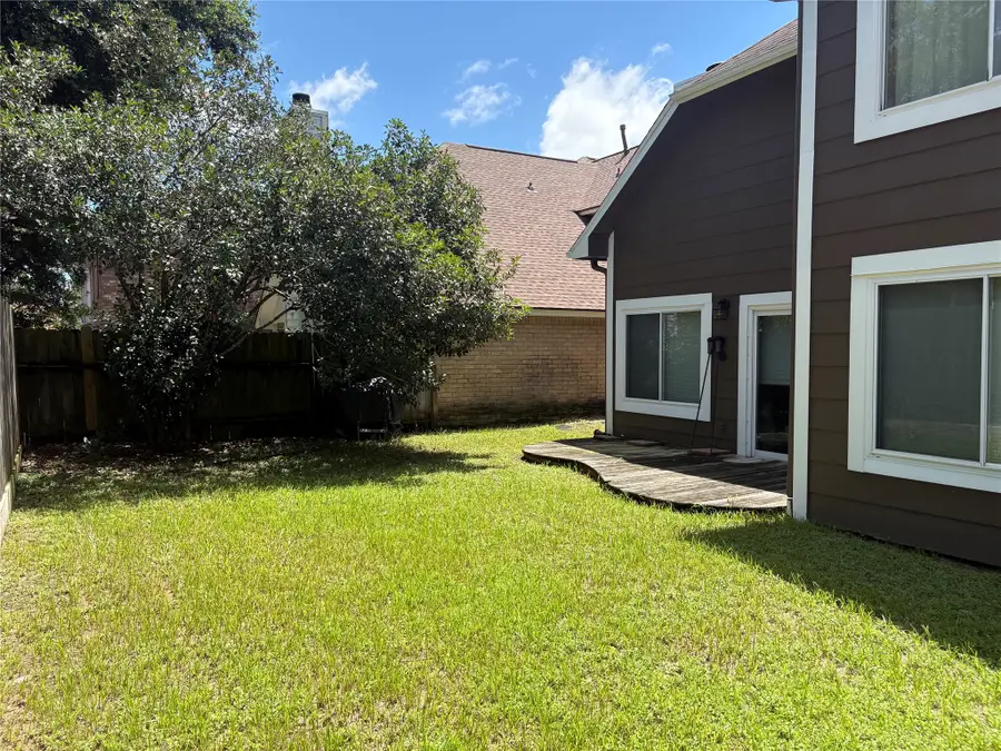 1664 Beaconshire Road, Houston, TX 77077 - #3