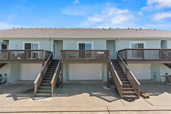 3100 75th Street #13, Galveston, TX 77551