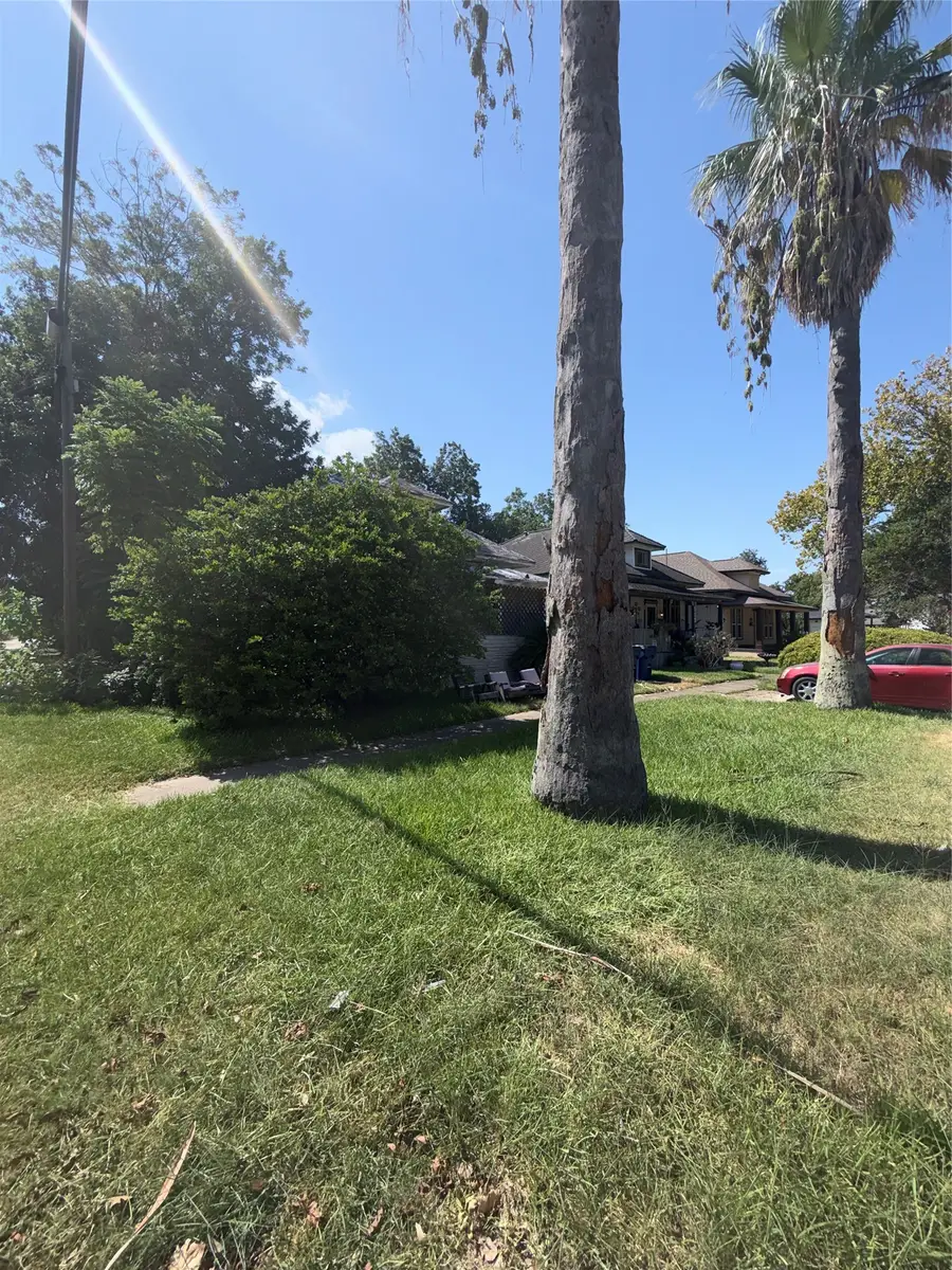 515 4th Street, Texas City, TX 77590 - #3