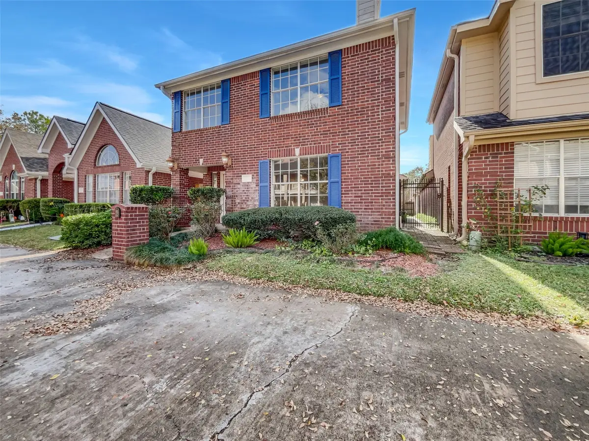 3229 Continental Drive, Missouri City, TX 77459 - Image #1